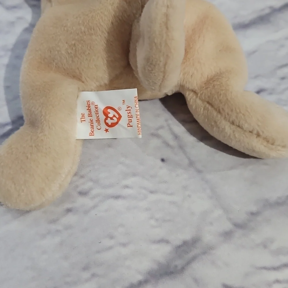 Ty beanie baby Pugsly the pug